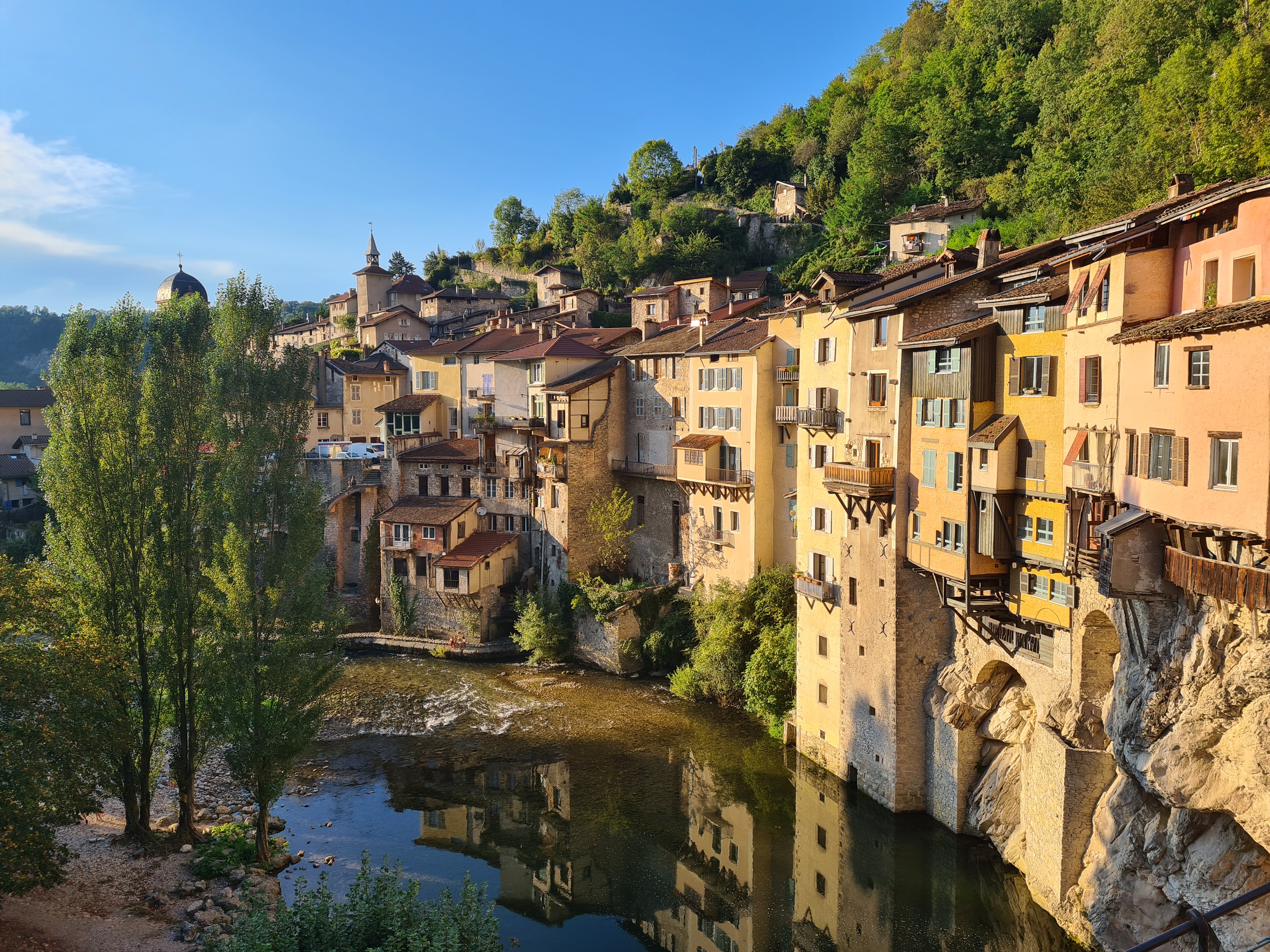 Pont-en-Royans panorama - Google Maps user photo